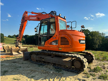 DOOSAN DX 140 LCR-3 în leasing DOOSAN DX 140 LCR-3: Foto 5 DOOSAN DX 140 LCR-3 în leasing DOOSAN DX 140 LCR-3: Foto 5