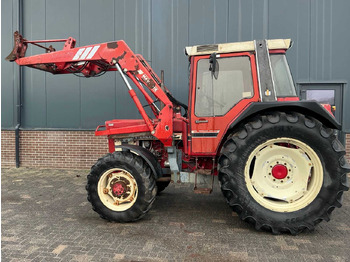 Tractor agricol 1982 INTERNATIONAL HARVESTER 845 XL ALL-WHEEL DRIVE FARM TRACTOR: Foto 3