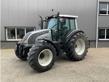 Tractor agricol VALTRA N141