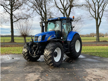 Tractor agricol NEW HOLLAND T6020