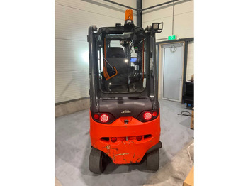Motostivuitor 2019 LINDE E30HL-01/600 3000KG SPOON ADJUSTER BATTERY 2023 FORKLIFT: Foto 4 Motostivuitor 2019 LINDE E30HL-01/600 3000KG SPOON ADJUSTER BATTERY 2023 FORKLIFT: Foto 4
