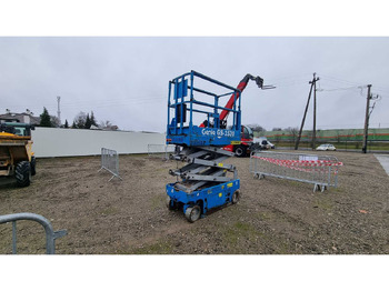 Autopropulsată platformă GENIE - GS-1530 - AERIAL WORK PLATFORMS - 2015 (77293888): Foto 3