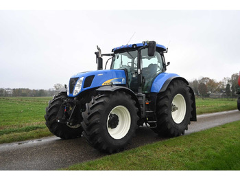 Tractor agricol NEW HOLLAND T7000