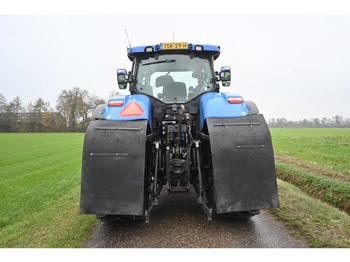 Tractor agricol NEW HOLLAND - 2011 - T7070 - ALL-WHEEL DRIVE FARM TRACTOR: Foto 5