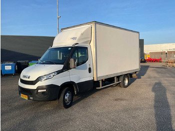 Autoutilitară IVECO Daily