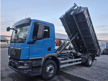 Camion cu cârlig MAN TGM 15.290