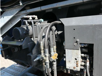 Maşină de asfaltat nou Mercedes-Benz 2548 L Arocs HAD 6x4, Asphalt, Bitumen, Fliegl: Foto 5 Maşină de asfaltat nou Mercedes-Benz 2548 L Arocs HAD 6x4, Asphalt, Bitumen, Fliegl: Foto 5