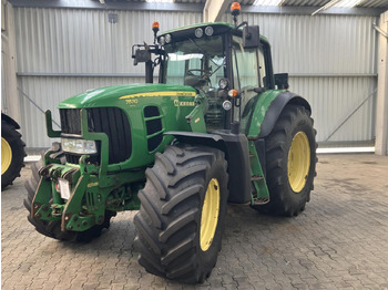 Tractor agricol JOHN DEERE 7530