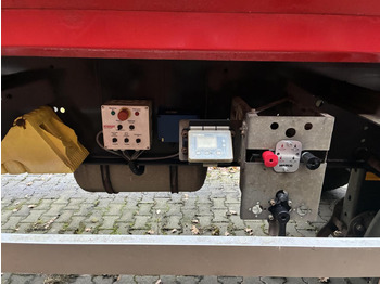 Remorcă autobasculantă agricolă Krampe SB 30: Foto 5 Remorcă autobasculantă agricolă Krampe SB 30: Foto 5