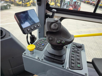 Reach stacker Kalmar DRU450-62S5: Foto 3 Reach stacker Kalmar DRU450-62S5: Foto 3