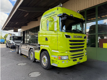 Camion cu cârlig SCANIA R 490