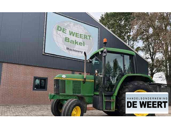 Tractor agricol JOHN DEERE 6100