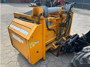 Utilaje de creştere vite LUCAS