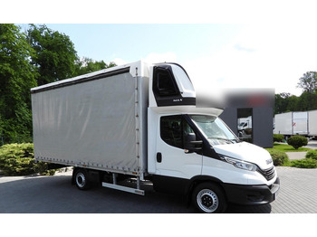 Autoutilitară cu prelată IVECO Daily 35s18