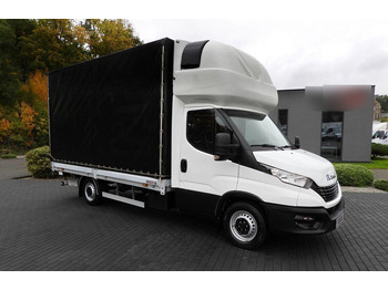 Autoutilitară cu prelată IVECO Daily 35s18
