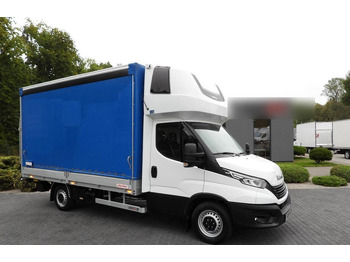 Autoutilitară cu prelată IVECO Daily 35s18