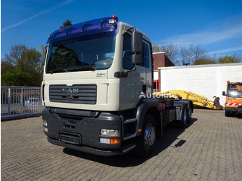 Camion cu cârlig MAN TGA 26.310