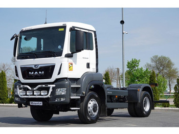 Camion şasiu MAN TGS