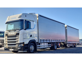 Camion cu prelată SCANIA S 450