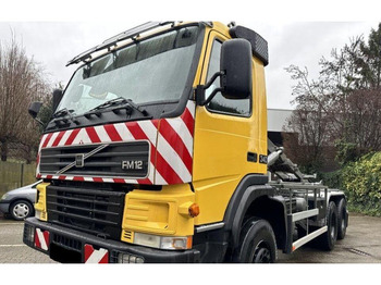 Camion cu cârlig Volvo FM12 6x6 Hook lift: Foto 4 Camion cu cârlig Volvo FM12 6x6 Hook lift: Foto 4