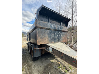 Remorcă basculantă