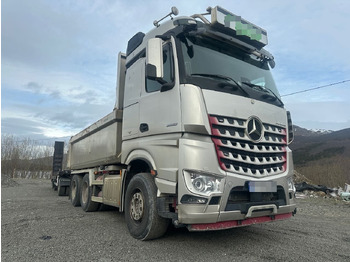 Camion basculantă MERCEDES-BENZ Arocs 2658