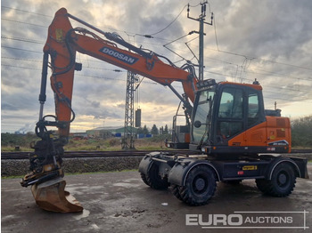 Excavator pe roţi DOOSAN DX165W