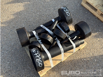 Echipamente de constructii Unused Pallet of Variuos Size Pile Drivers to Suit Hydraulic Breaker (8 of): Foto 3 Echipamente de constructii Unused Pallet of Variuos Size Pile Drivers to Suit Hydraulic Breaker (8 of): Foto 3