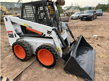 Mini încărcător BOBCAT S300