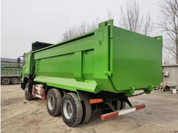 Camion basculantă pentru transport de furaje SINOTRUK Howo Dump truck 371hp: Foto 4