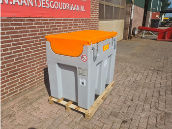 Camion cisternă pentru transport de combustibili nou Diesel 600 liter: Foto 3 Camion cisternă pentru transport de combustibili nou Diesel 600 liter: Foto 3