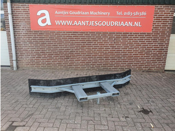 Maşină pentru prelucrarea solului