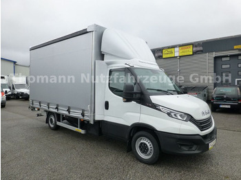 Autoutilitară cu prelată IVECO Daily 35s18