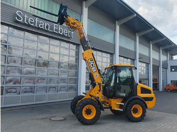 Încărcător frontal pe pneuri JCB TM220