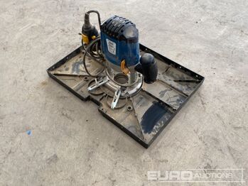 Echipamente de constructii Workzone 240 Volt Table Router: Foto 4 Echipamente de constructii Workzone 240 Volt Table Router: Foto 4