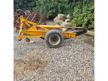 Maşină pentru prelucrarea solului