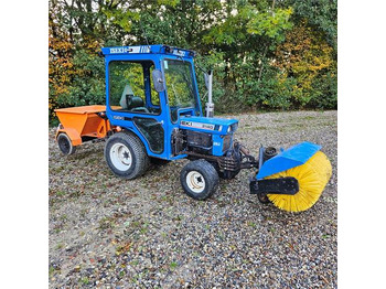 Tractor comunal ISEKI