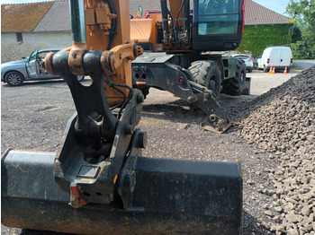 Excavator pe roţi Case WX150: Foto 4