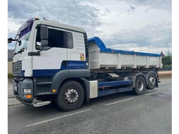 Camion cu cârlig MAN TGA 26.440