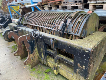 Cupă incărcător VERACHTER POUR CHARGEUR 15-20 TONNES: Foto 2 Cupă incărcător VERACHTER POUR CHARGEUR 15-20 TONNES: Foto 2