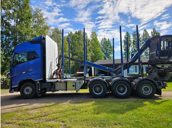 Camion forestier Volvo FH 16 750 8x4 76tn yhdistelmä: Foto 4