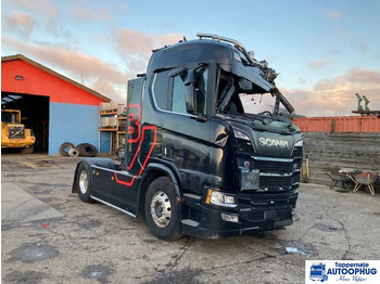 Cap tractor SCANIA R 650