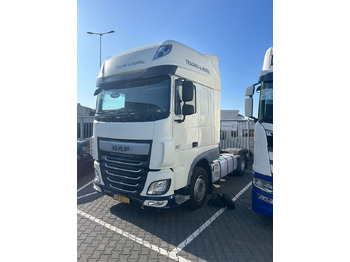 Cap tractor DAF XF 460