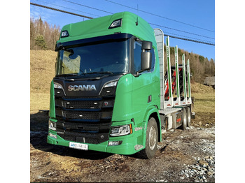 Camion forestier SCANIA R 580