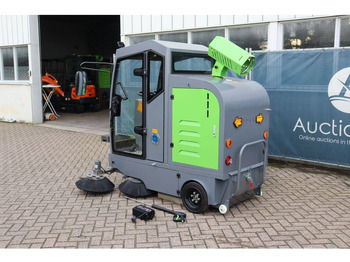 Măturătoare stradală nou D19: Foto 3 Măturătoare stradală nou D19: Foto 3