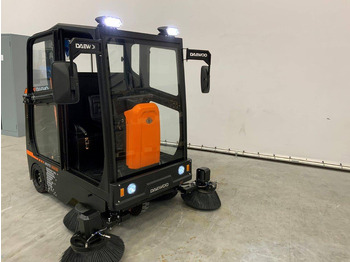 Măturătoare stradală DAEWOO