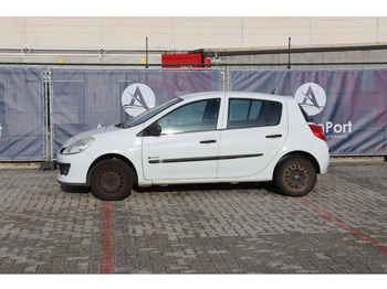 Berlină/ Sedan RENAULT