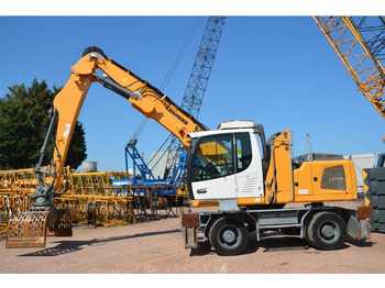 Excavator pentru manipulare de materiale LIEBHERR LH 22 M