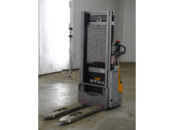 Transpalet la mare înălţime STILL