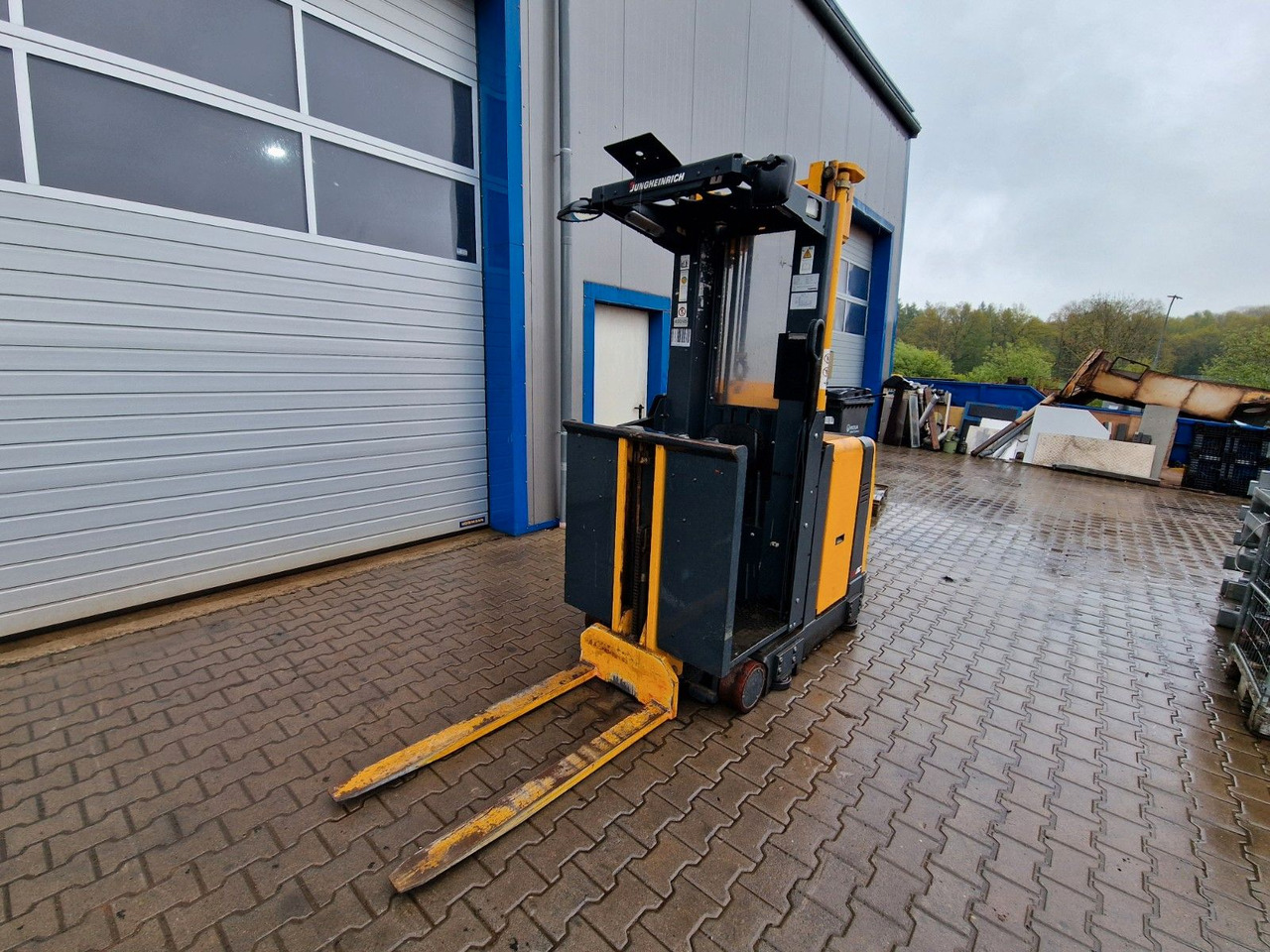 Jungheinrich EKS 310 k Bj 2005 Hochhub Kommissionierer - Stivuitorul selector: Foto 1 Jungheinrich EKS 310 k Bj 2005 Hochhub Kommissionierer - Stivuitorul selector: Foto 1